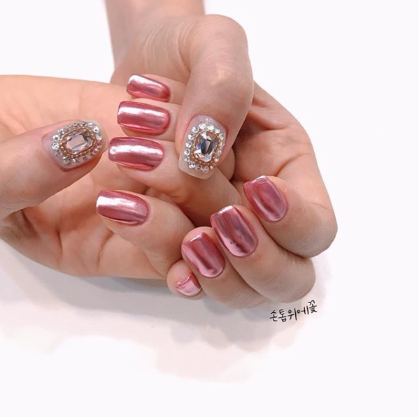 @flower_onthenail