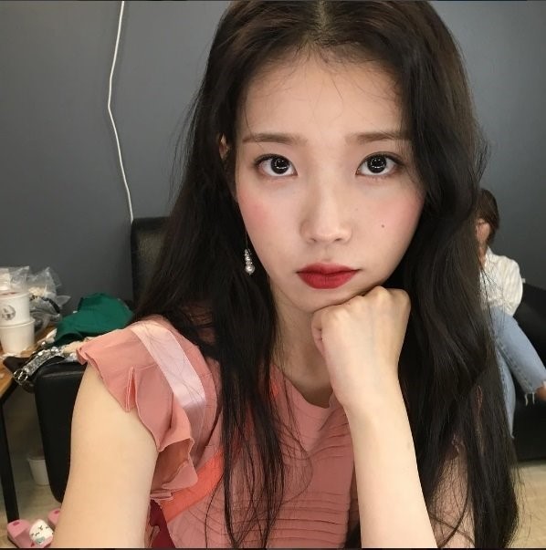 아이유1