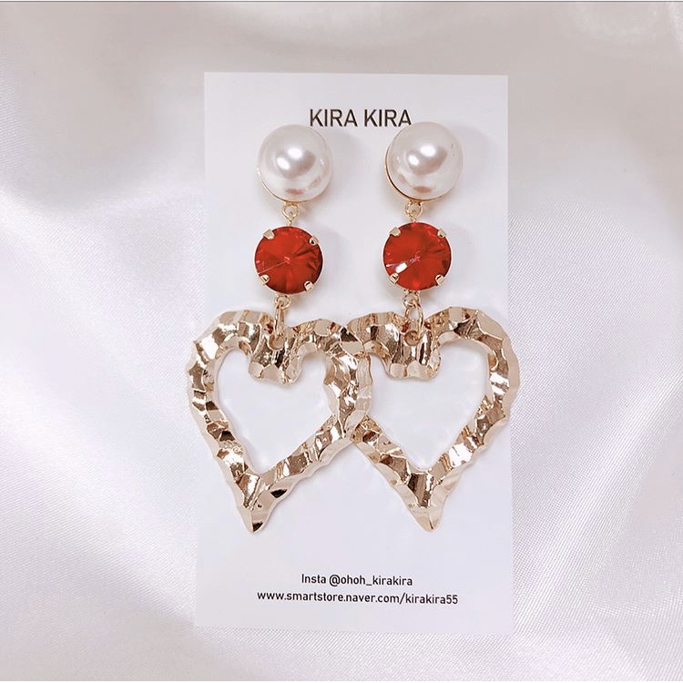 6FBAF16D-B2B3-49DB-BD6C-6870AF018895