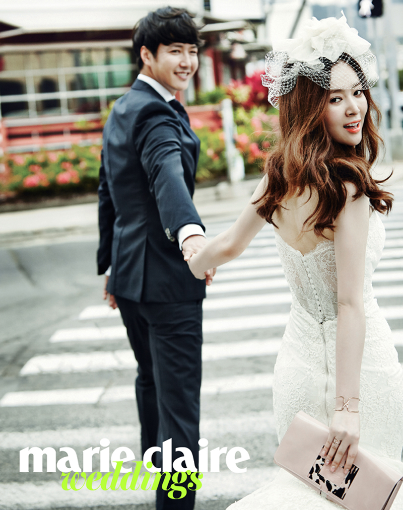 ¡¼¼­¿ï=´º½Ã½º¡½ÆÐ¼Ç ¸Å°ÅÁø ¸¶¸®²ø·¹¸£°¡ 3ÀÏ ¹è¿ì À±»óÇö°ú ÀÛ»ç°¡ ¸ÞÀÌºñÀÇ ¿þµùÈ­º¸¸¦ °ø°³Çß´Ù. ÀÌ¹ø È­º¸¿¡¼­ À±»óÇöÀº ¼ø¹éÀÇ µå·¹½º¸¦ ÀÔÀº ¸ÞÀÌºñ¸¦ »ç¶û½º·´°Ô ¹Ù¶óº¸¸ç ¼­·Î ´«ºû¸¸ ºÁµµ ¿ôÀ½ÀÌ ³ª´Â Çàº¹ÇÑ ¿¬ÀÎÀÇ ¸ð½ÀÀ» º¸¿©ÁÖ°í ÀÖ´Ù. ÇÑÆí, À±»óÇö°ú ¸ÞÀÌºñ´Â ¿À´Â 2¿ù 8ÀÏ ¿öÄ¿Èú¿¡¼­ ºñ°ø°³ °áÈ¥½ÄÀ» ¿Ã¸± ¿¹Á¤ÀÌ´Ù. À±»óÇö°ú ¸ÞÀÌºñÀÇ ¿þµùÈ­º¸´Â '2015 S/S¸¶¸®²ø·¹¸£¿þµù'¿Í ¸¶¸®²ø·¹¸£ À¥»çÀÌÆ®(www.marieclairekorea.com)¿¡¼­ ¸¸³ªº¼ ¼ö ÀÖ´Ù. 2015.02.03. (»çÁø=¸¶¸®²ø·¹¸£ Á¦°ø) photo@newsis.com