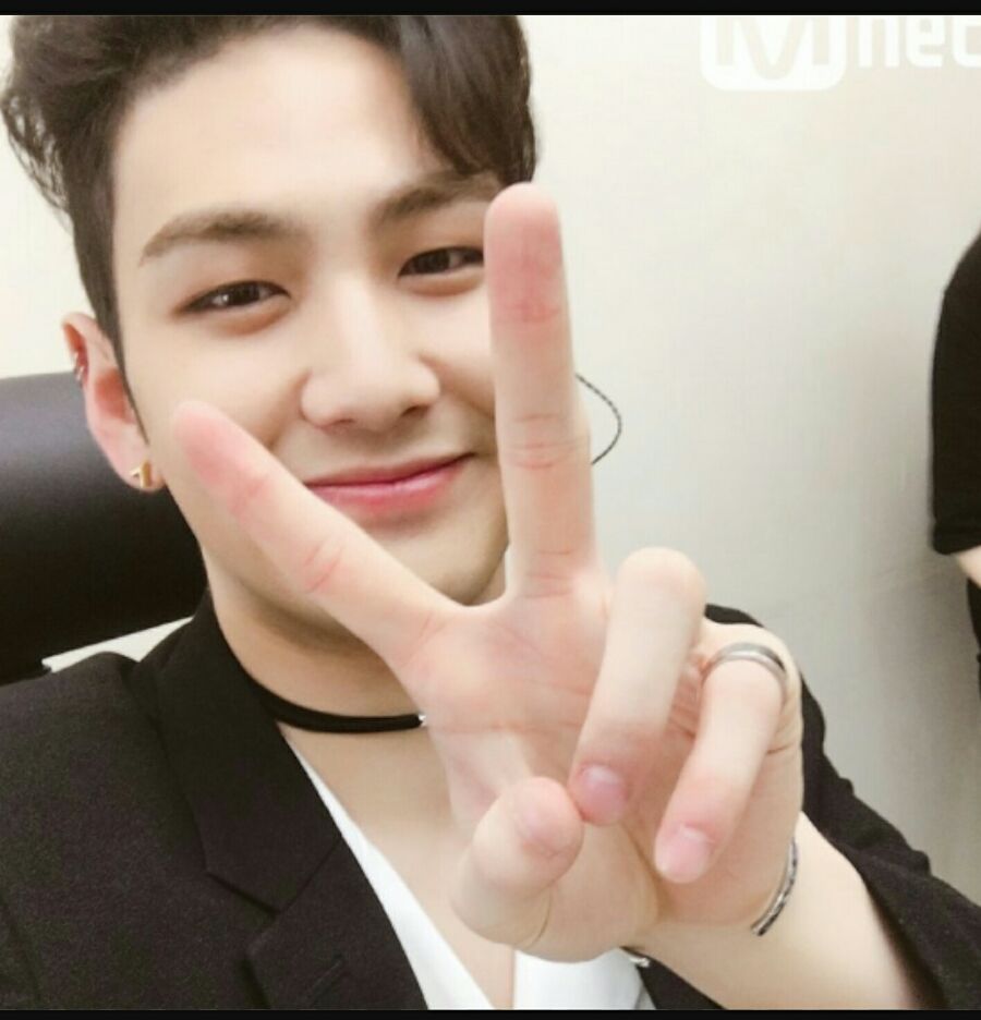 ae22c880-9c59-4104-a696-5e1a3eed9a25