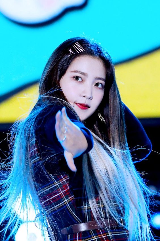 df323a516ab21849e1687cd163e3655f