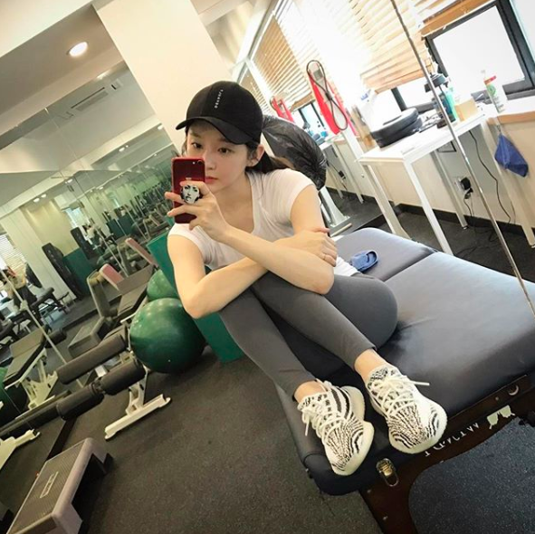 스크린샷 2019-01-31 오후 12.09.14