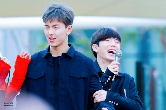 04b97dd6b1a52aa58544a52cd0e61b25