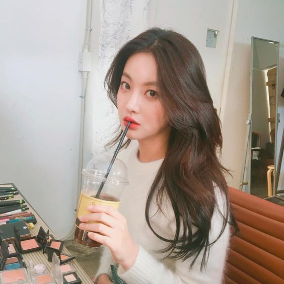 192993efa24c44136c0fbfdbc18e4a64-1