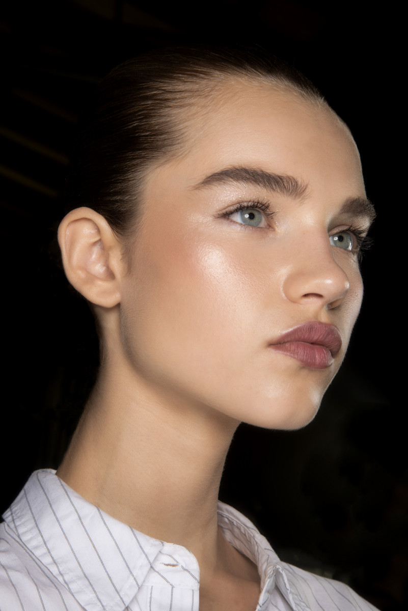 moschino-2048-ss19-pw_high_1