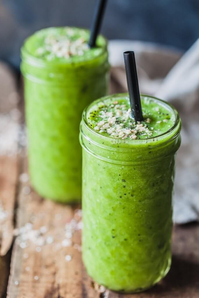 Green-smoothie-04-683x1024