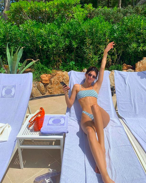 스크린샷 2019-06-03 오후 4.42.24