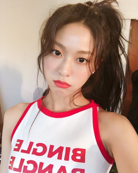 2c414248d42a6c9f159348cbb2e8239f