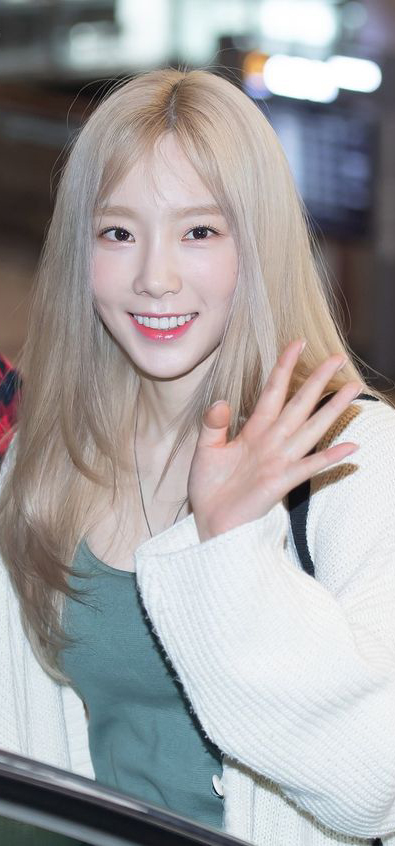 fe0a31e64499eea00d9b81b9b2c0195d