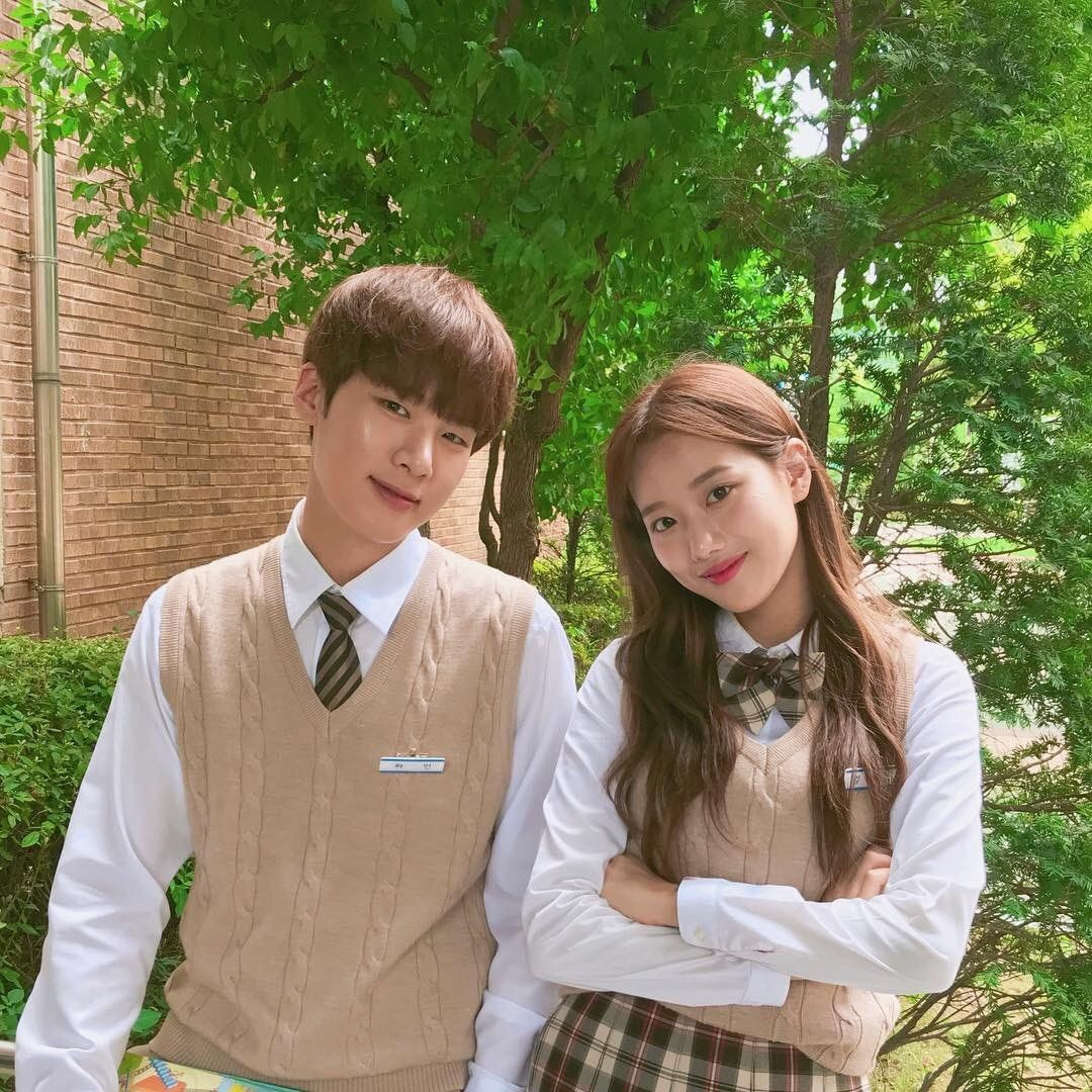 4BCBF2EF-0C45-4D97-9658-79E4B2F47235