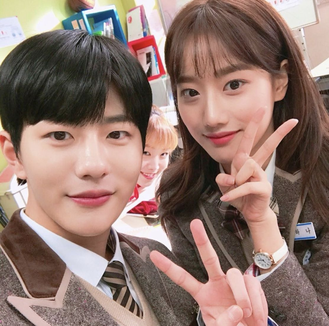 B6862F4D-AE9E-4EFC-8E75-95738FBC0C7C