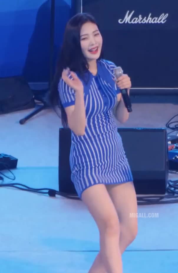 BeautifulPlushDorado-mobile