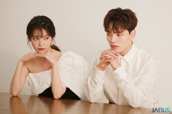 6c0bc84e91564aa0efab5f34a5e85000