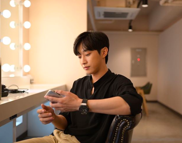 스크린샷 2019-12-11 오후 4.06.08