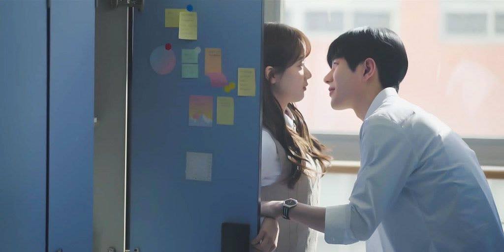 64204070_694978800908506_8786147853635420160_o