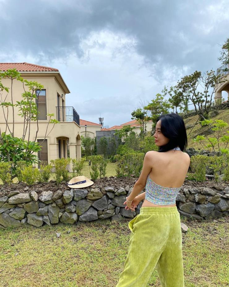 42a13441-293a-4eaa-b740-402566bb26de