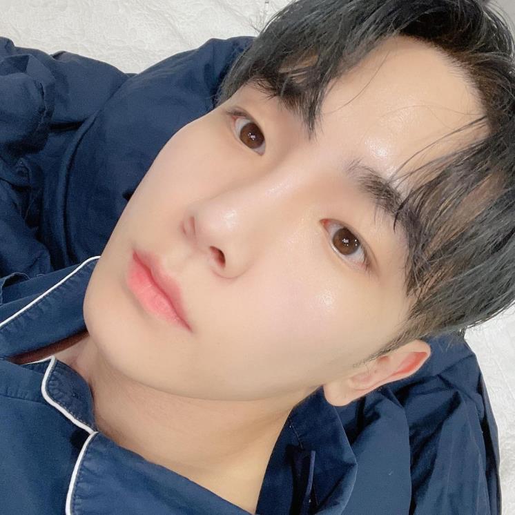 e149a286-0c3d-44de-a96e-9b4e3a961679