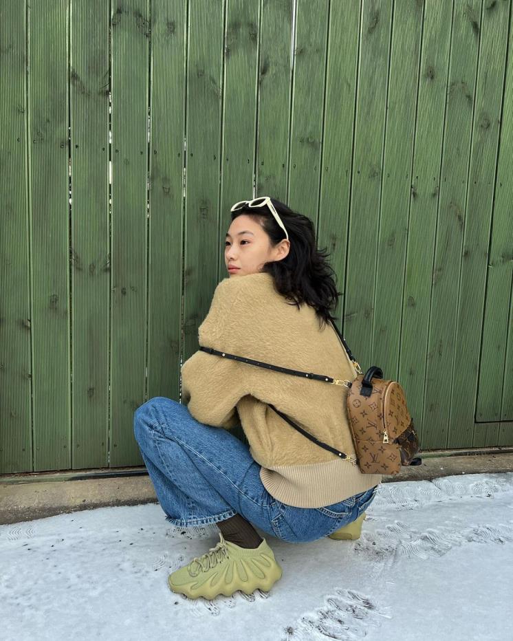 3e38de21-3e68-460d-aecc-a881f75674af