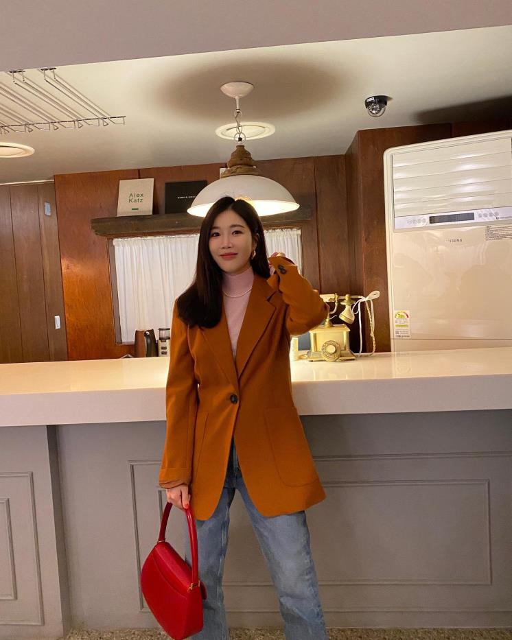 35dceacd-8d98-4f9d-8bff-dc03e82247f7