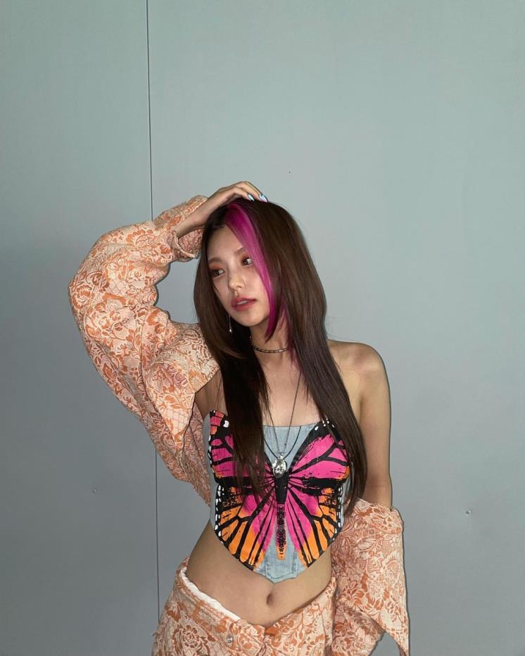 9b4ff92d-9253-4b42-b56e-66685d5d0f78