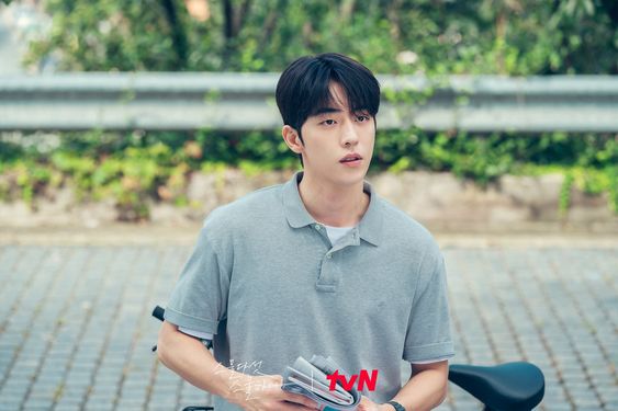 824ef7be1e695f05e2744bb5c59e4367