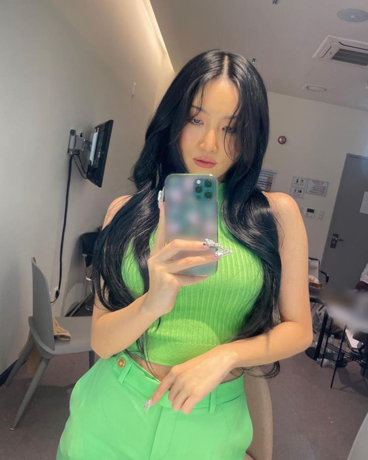 e149f1ef-d8f6-4079-b579-6f300e3b3cff