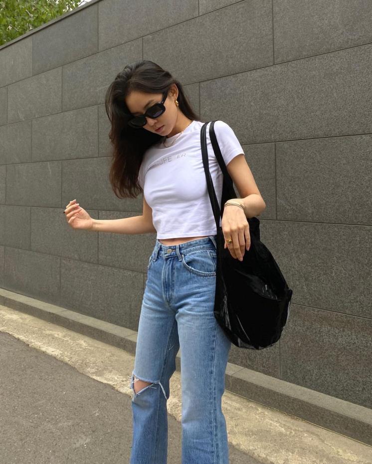 0e65b92f-d273-4006-b147-01a926f8f8af