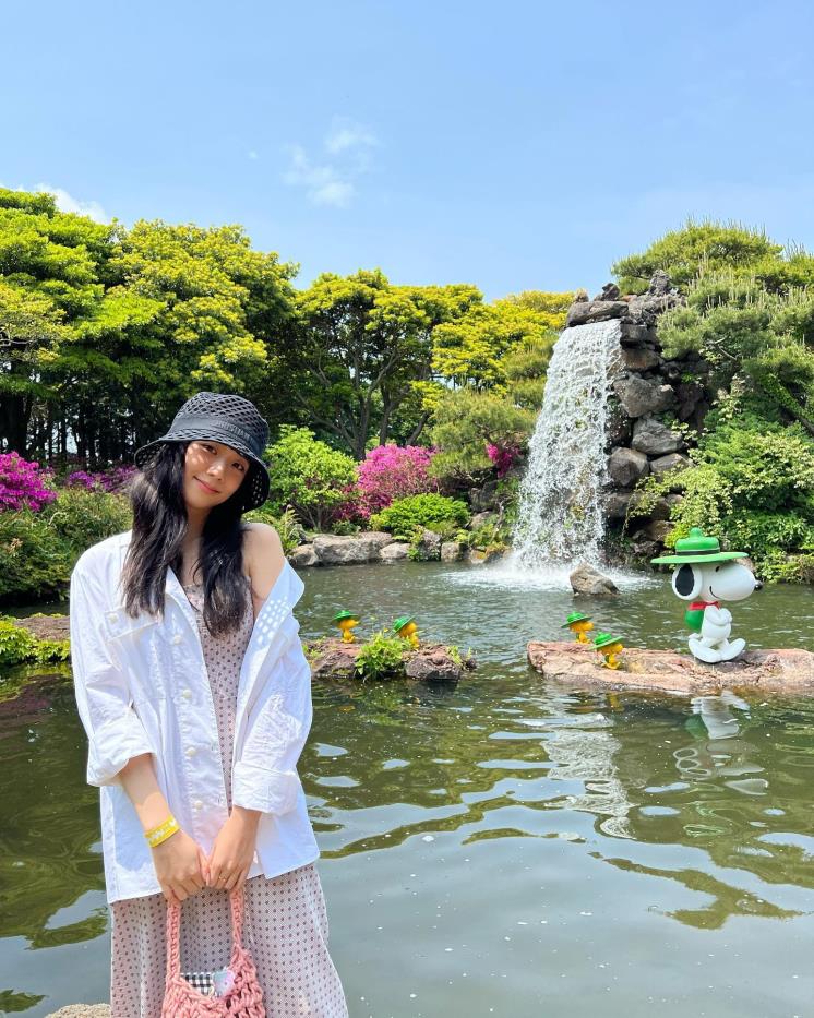 17a36331-bfbe-492c-9f6d-383109c8ea83