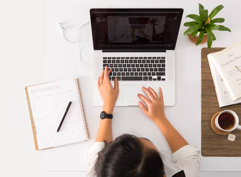 스크린샷 2022-08-21 오전 12.18.32