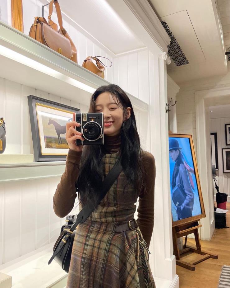 73a9a0bf-8886-418d-a9ce-bc402ee32f07-1