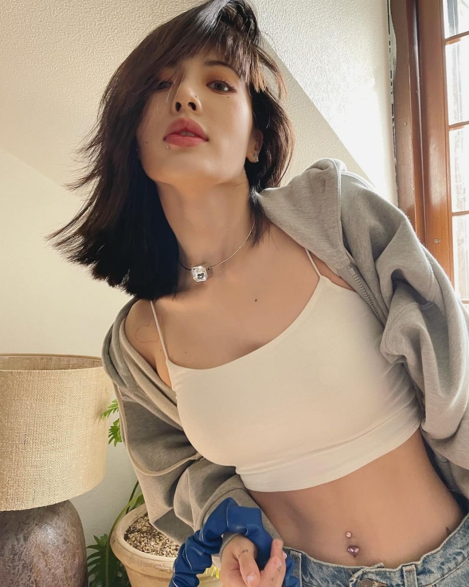 style_633fd6869e587
