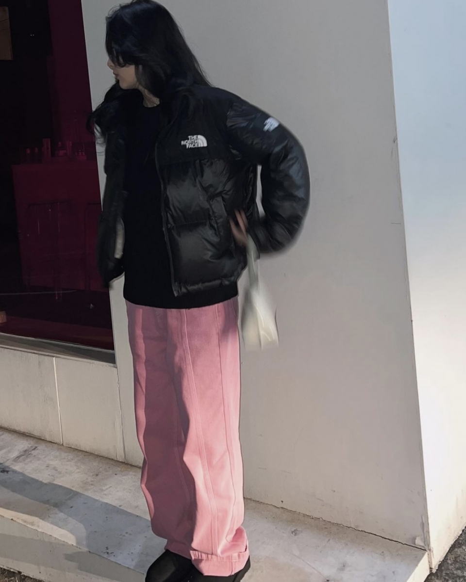 b83f19d9-a712-48de-8af8-62f6d3dca7ce