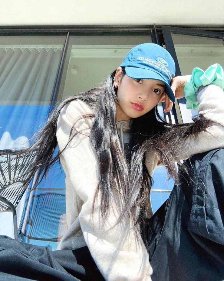 e8281395-c9de-4134-8fbc-a692113ea4c2