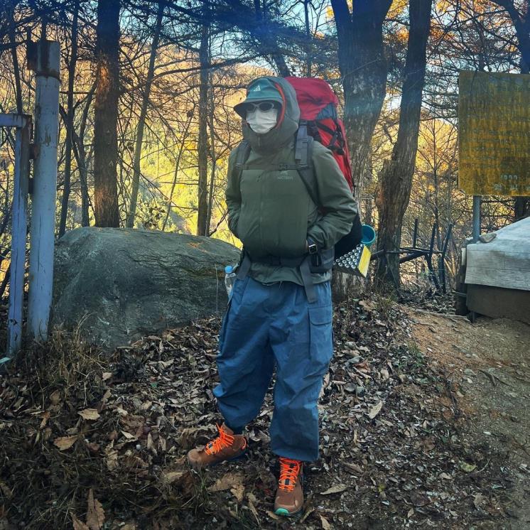 a9b8e747-4f36-4062-b28e-052decd4d122