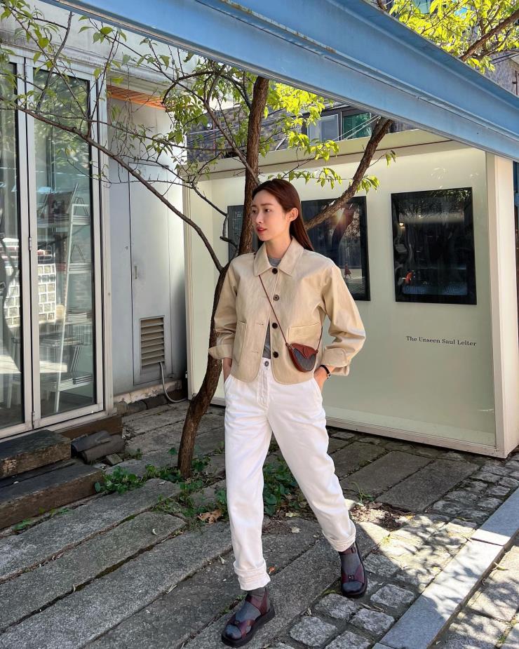 d6e2beb6-198d-43db-89e2-e6ebd2f53028