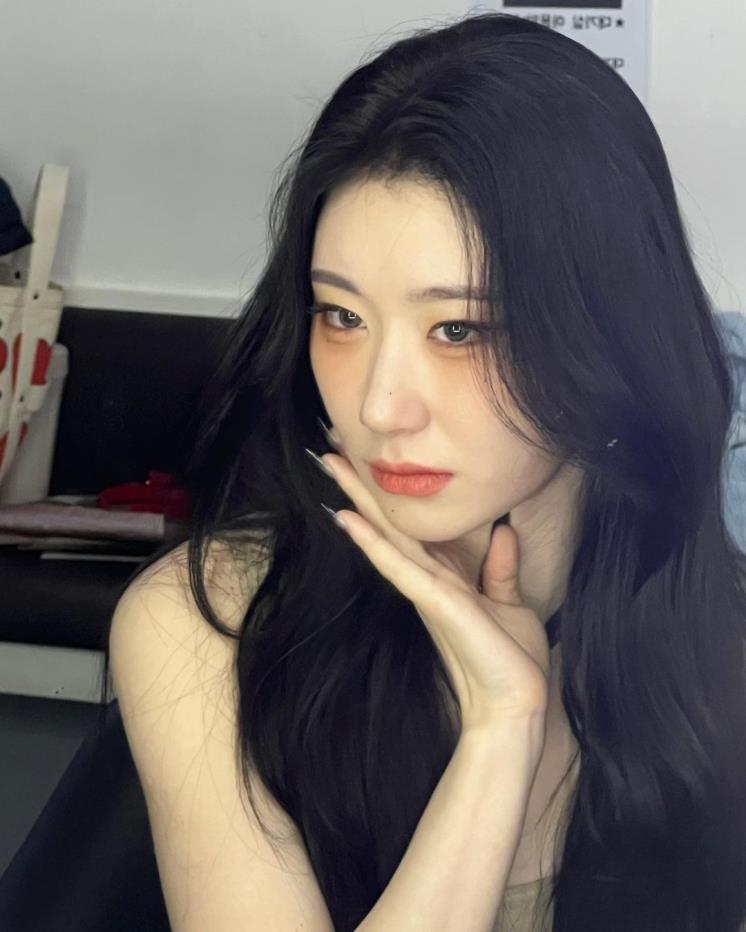 6dd2fbf8-000d-4346-b38c-4c74f443704d