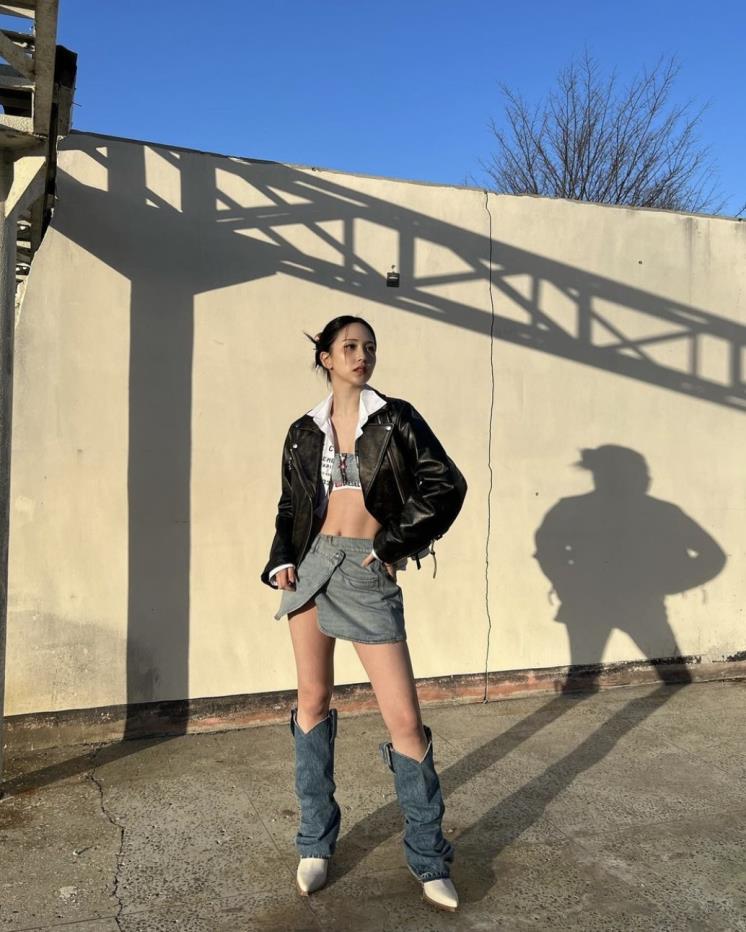 ba896e49-c20c-4407-89ff-a03091320df6